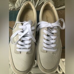 CLARKS Gorgeous Creamy White Leather and Suede Sport Shoes by Clarks women's 6